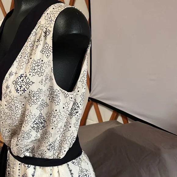 NWOT Anthropologie HD in Paris Eventide Belted Dress Romantic feminine dress! - Picture 4 of 12